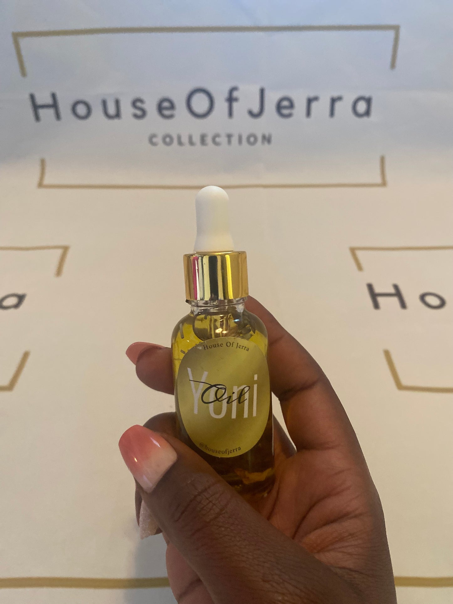 House of Jerra -Yoni oil